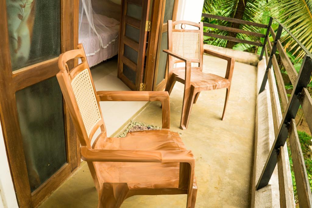 The Breeze Pinnawala Exterior foto